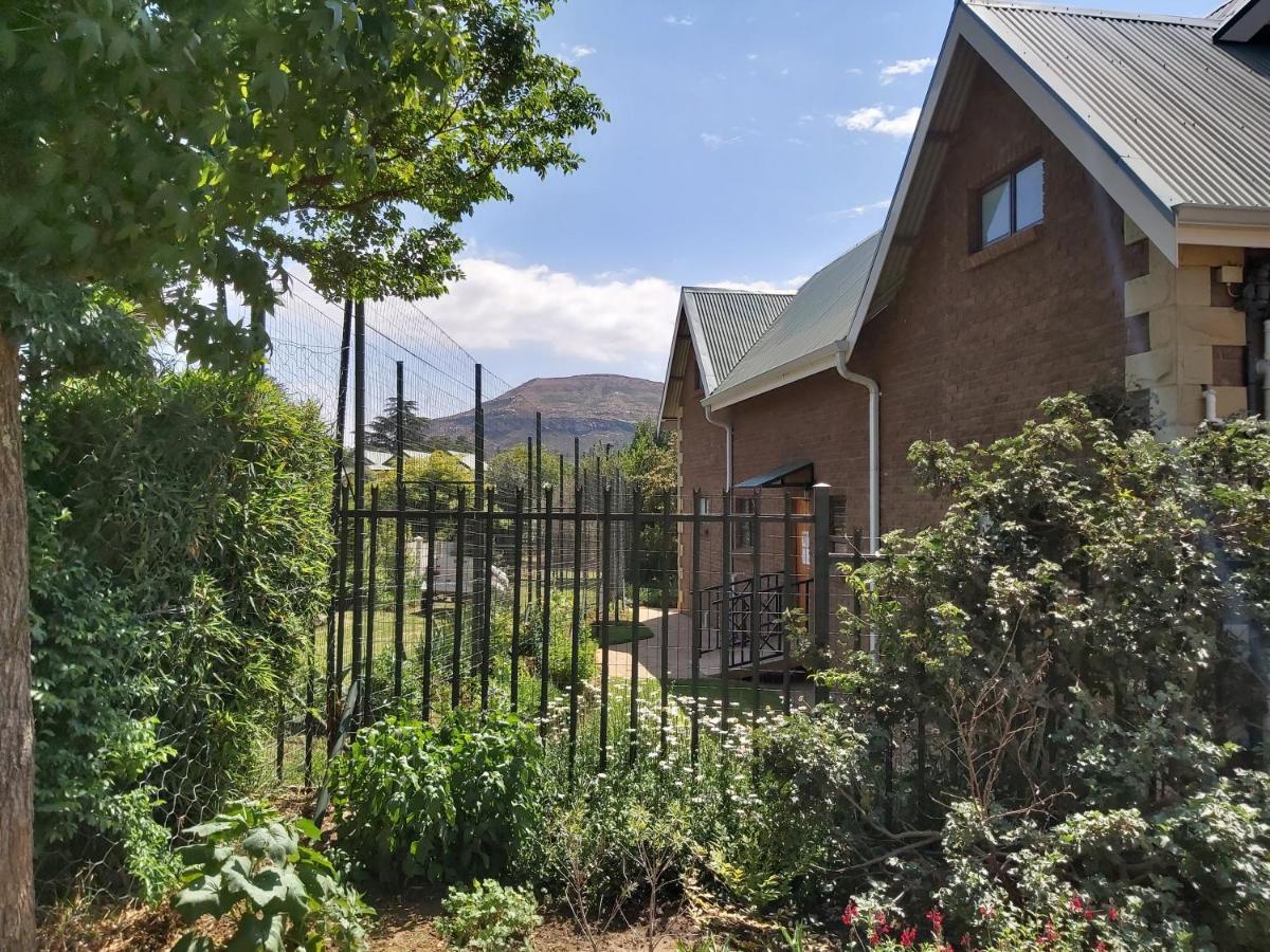 Clarens Mountain Sage Holiday House Eksteriør bilde